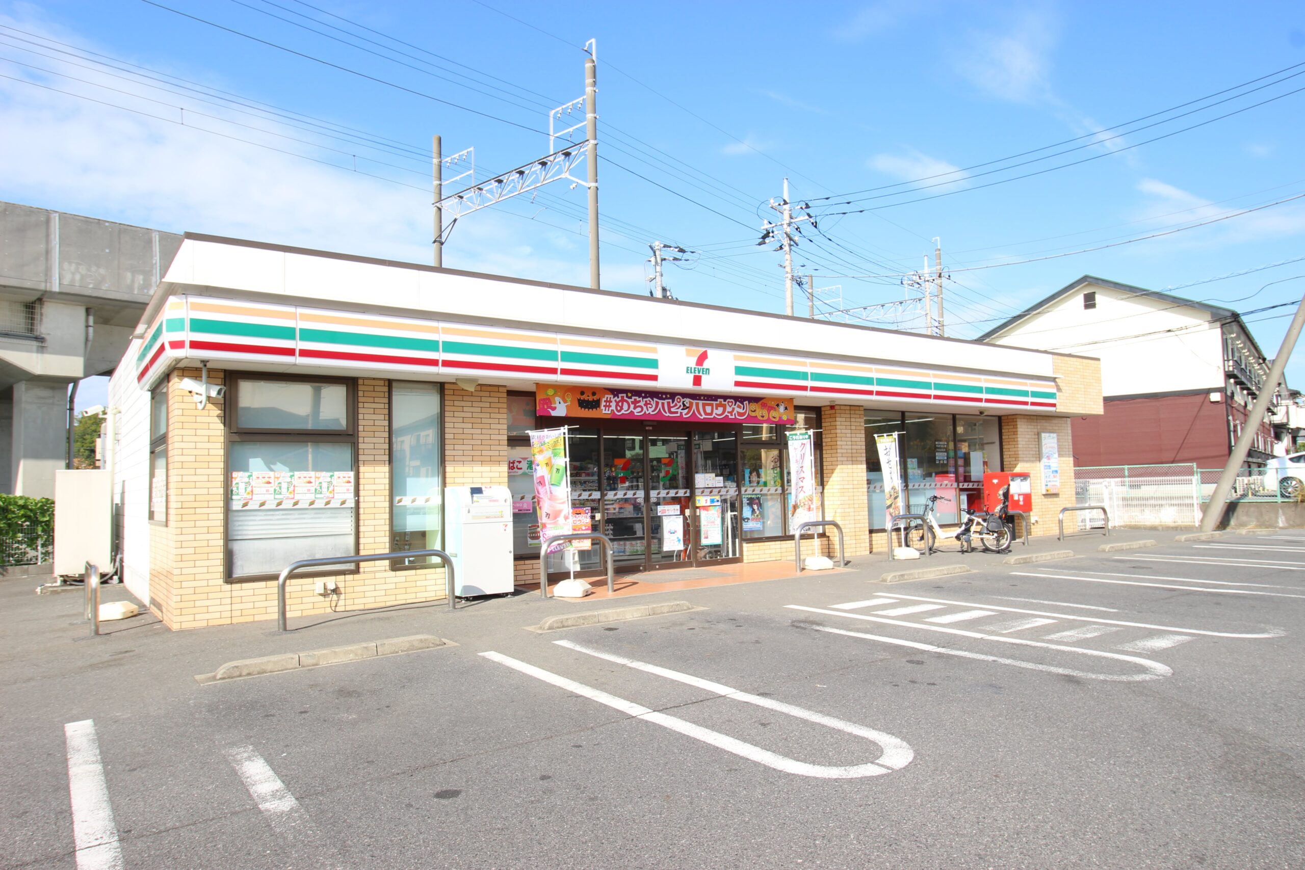 セブンイレブン千葉小金沢坂下店