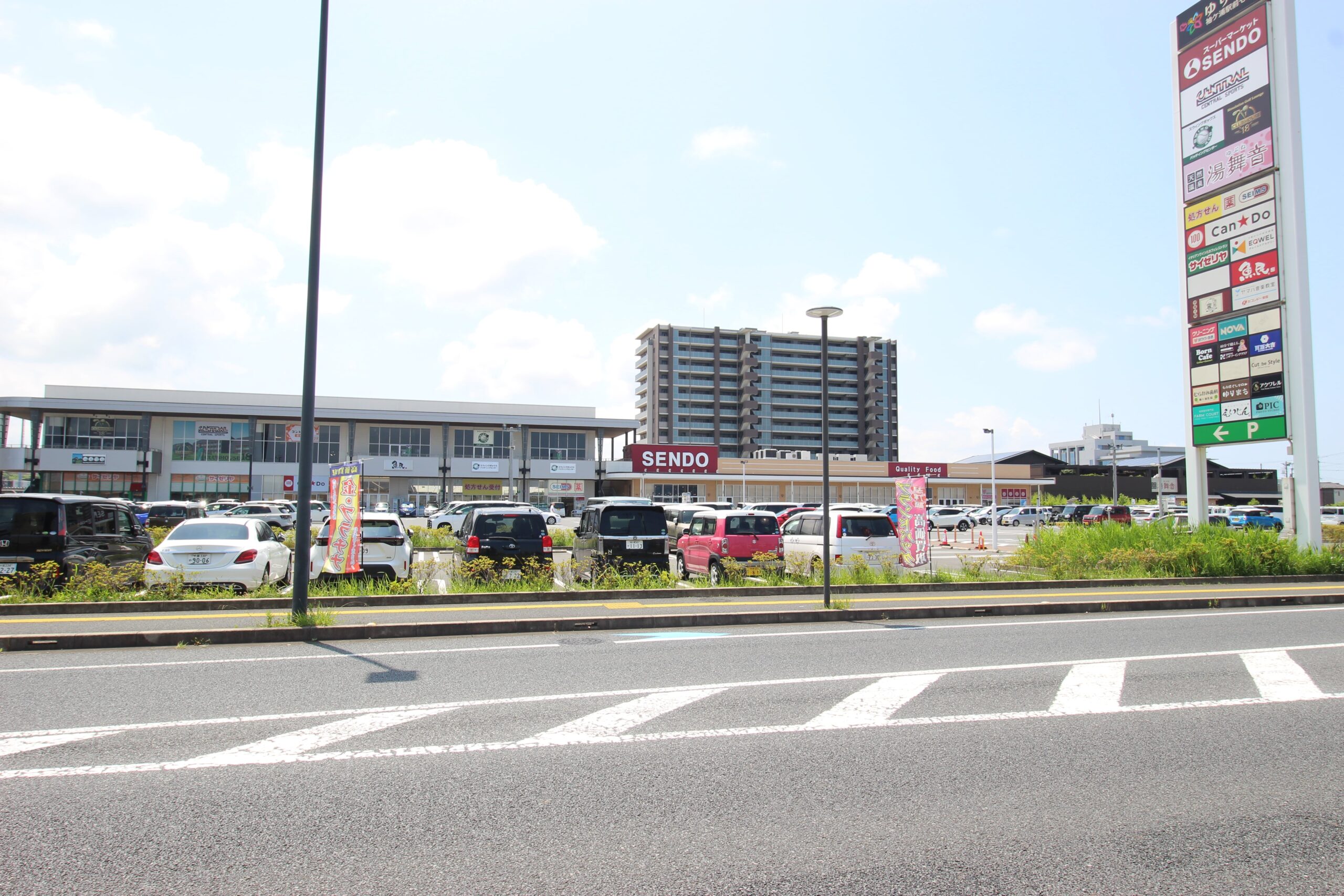 ゆりまち袖ケ浦駅前モール