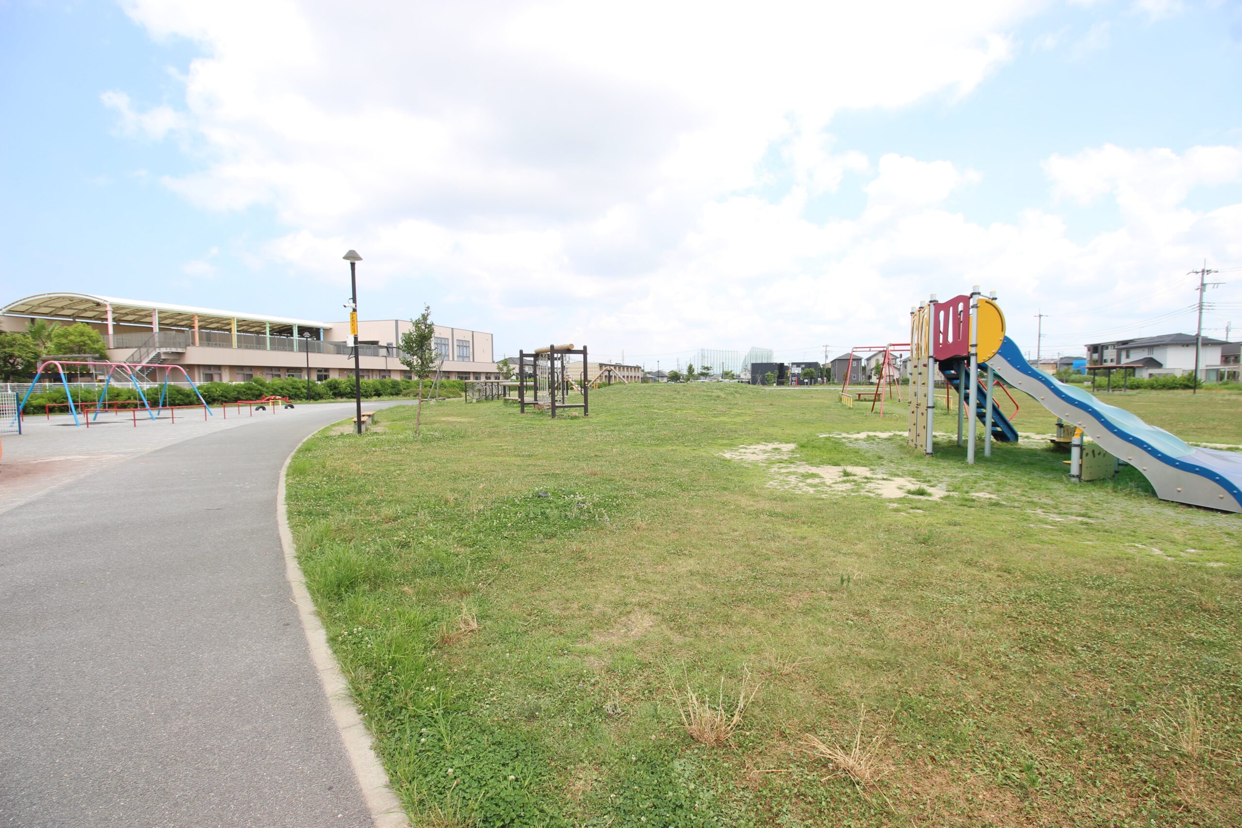袖ケ浦駅駅前地区近隣公園