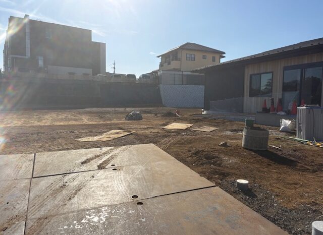 アスファルト舗装(^_^)